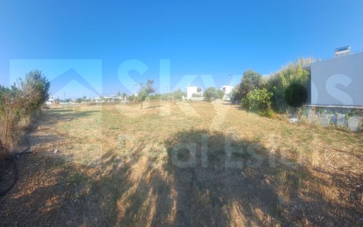 Μεγάλο οικόπεδο στην περιοχή Στενό Κάμπου