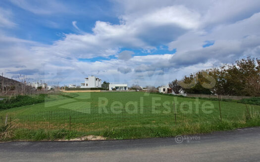 Οικόπεδο στη περιοχή Ξεροπήγαδο, στο Μώλο